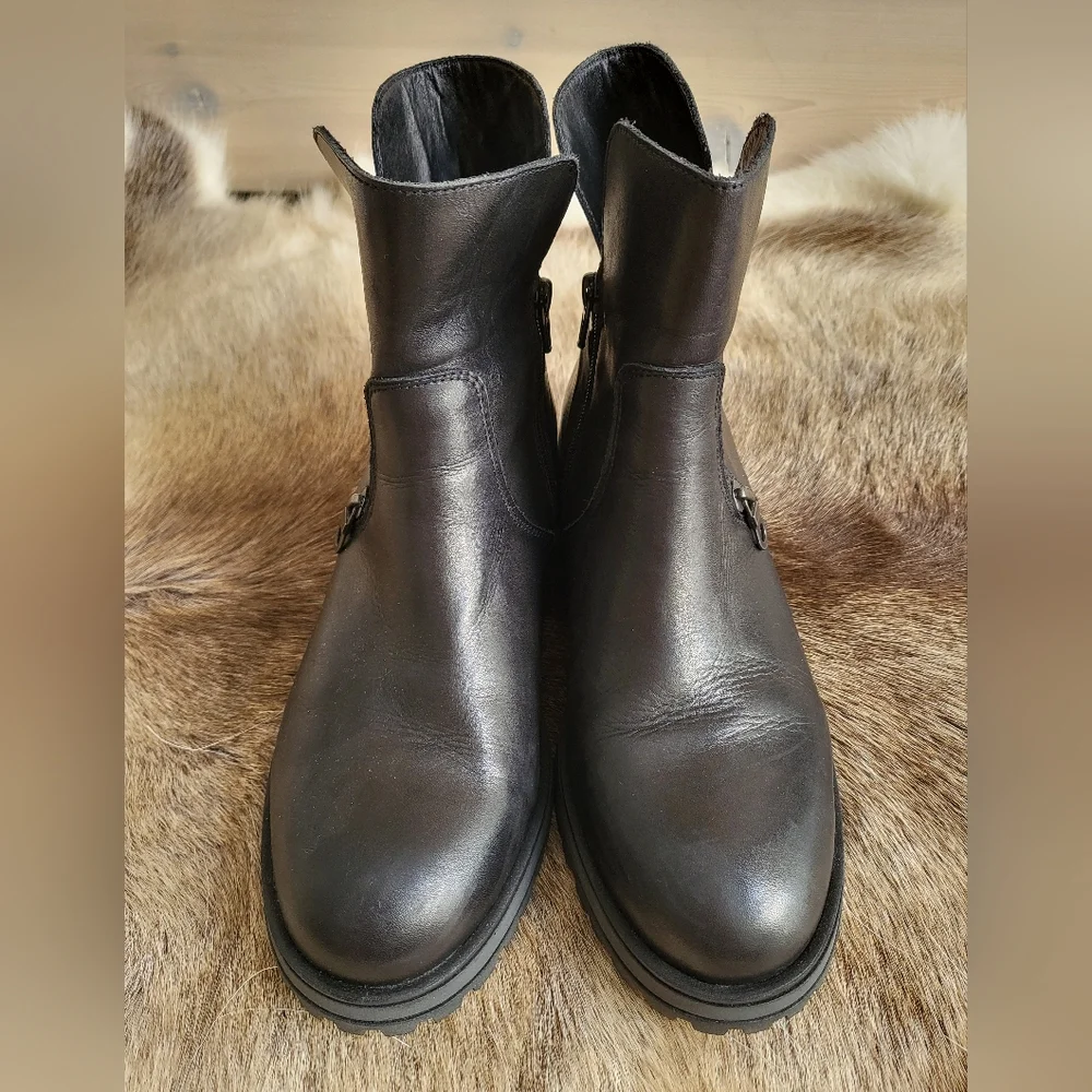 EUC Lumberjack Leather Moto Boots Wedge Heel size 39